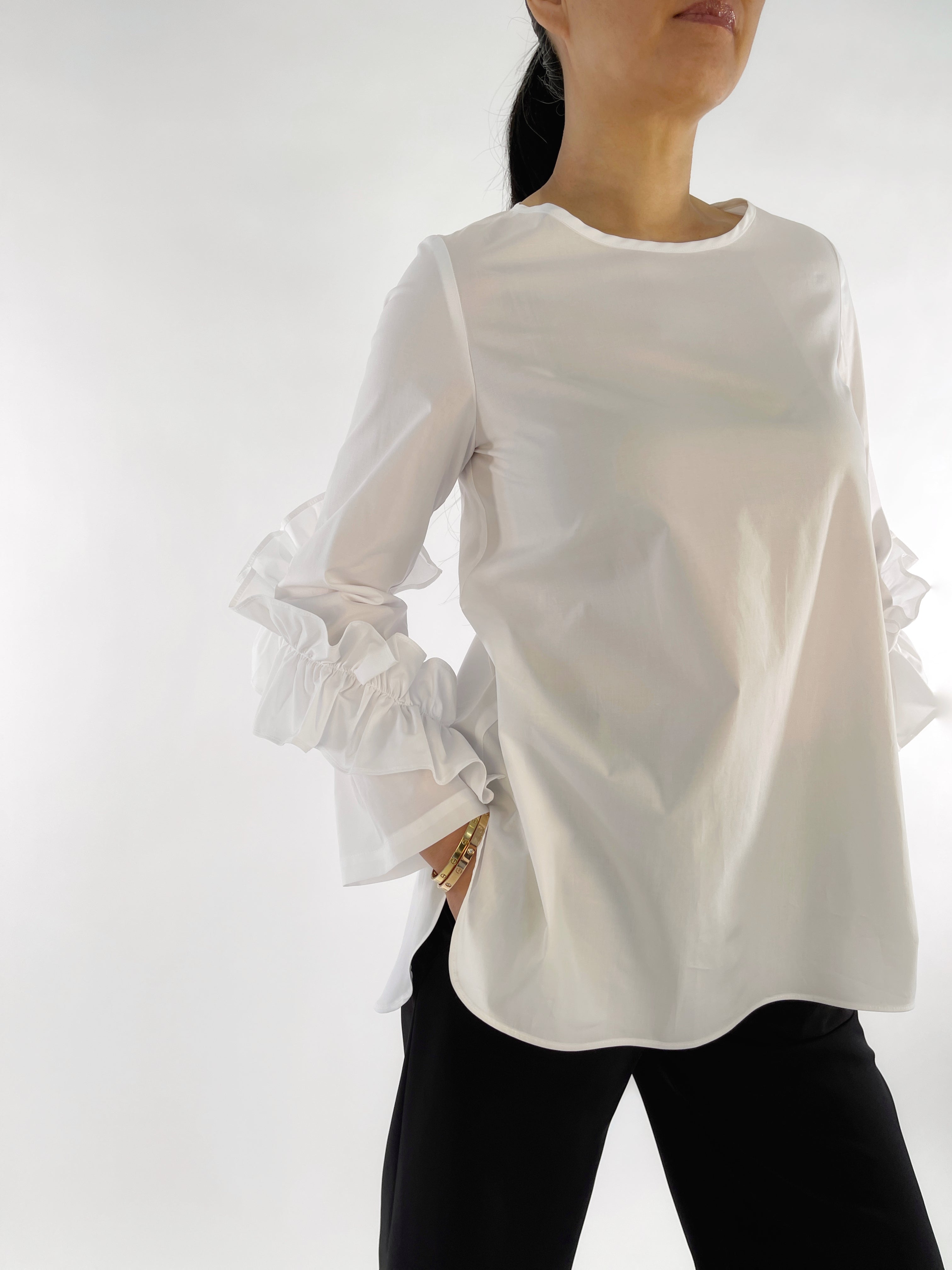 トップス EAPHI FEELING FRILLS BLOUSE eaphi】FEELING FRILLS BLOUSE