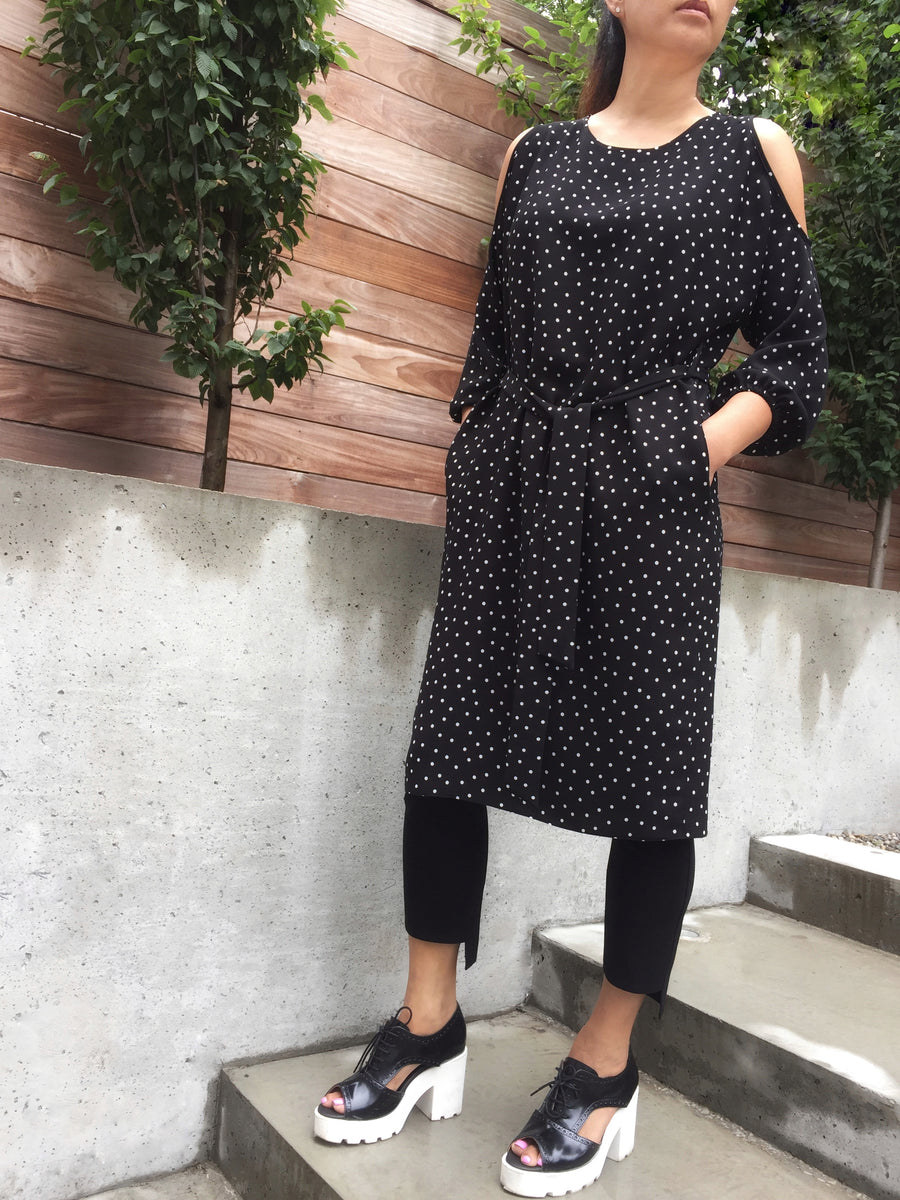 Belted Tunic Dress X Large Black Base Creme Dot